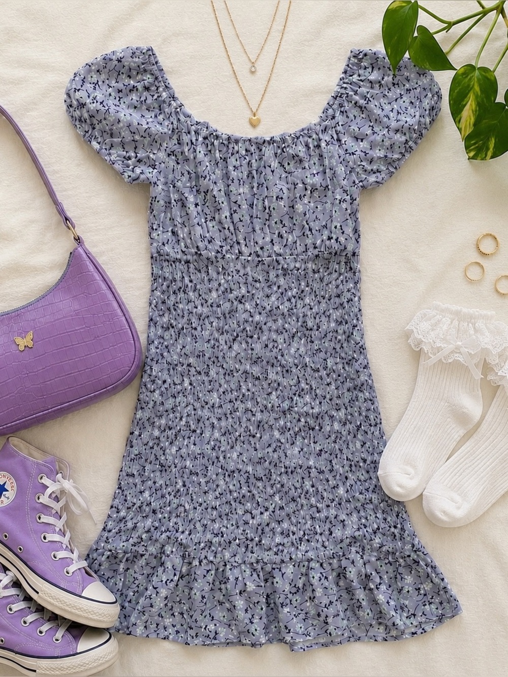 Stitch & Pine Lavender Floral Smocked Mini Dress | Size M